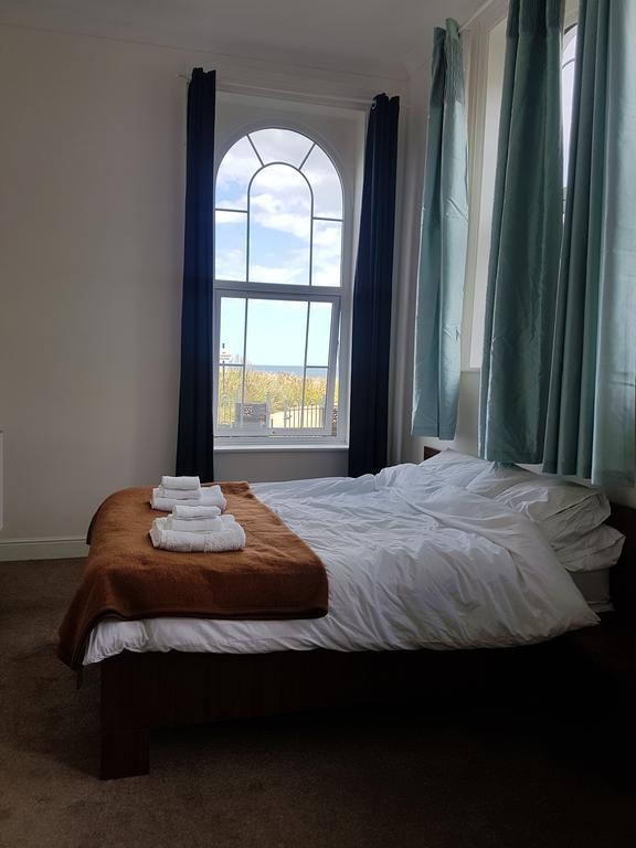 Grand Norfolk Apartman Mundesley Kültér fotó